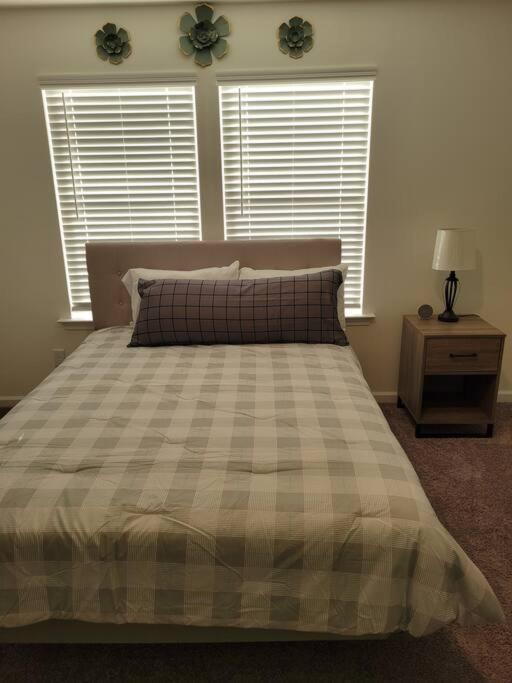 Sc 3755 New 2 Bedroom Townhouse Ft Jackson & Usc Columbia Exterior foto